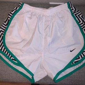 Nike Women's Tempo Shorts - unique